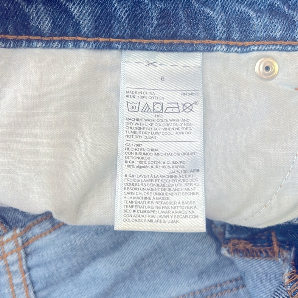 Old Navy Women’s Cotton Denim Mini Skirt Casual Size 6 - Picture 5 of 11